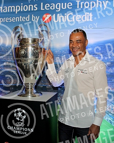 UEFA Champions League Trophy Tour, presented by UniCredit held in Barutana.Trofej UEFA Lige sampiona predstavljen u Barutani na Kalemegdanu.
