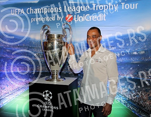 UEFA Champions League Trophy Tour, presented by UniCredit held in Barutana.Trofej UEFA Lige sampiona predstavljen u Barutani na Kalemegdanu.