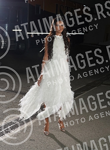 Superfinale of the fifth season of the reality program Zadruga, which is broadcast on Pink TV.Superfinale pete sezone rijaliti programa Zadruga koji se emituje na televiziji Pink.