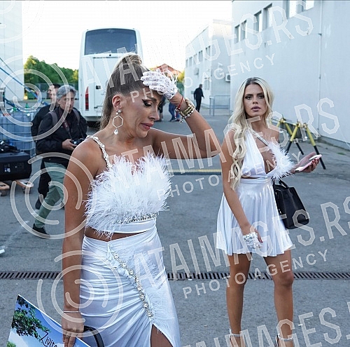 Superfinale of the fifth season of the reality program Zadruga, which is broadcast on Pink TV.Superfinale pete sezone rijaliti programa Zadruga koji se emituje na televiziji Pink.