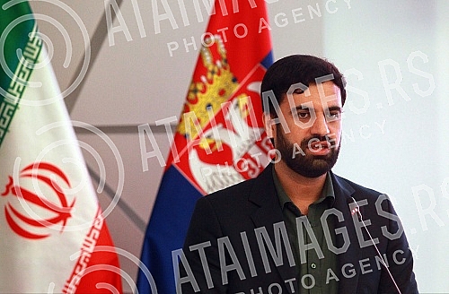 The conference and business meetings of Iranian and Serbian companies were held at the Serbian Chamber of Commerce.Konferencija i poslovni susreti iranskih i srpskih kompanija drzana je u Privrednoj komori Srbije.