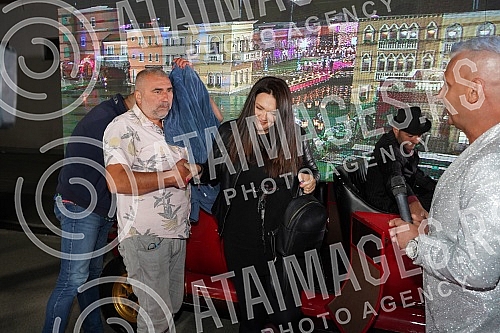 Superfinale of the fifth season of the reality program Zadruga, which is broadcast on Pink TV.Superfinale pete sezone rijaliti programa Zadruga koji se emituje na televiziji Pink.