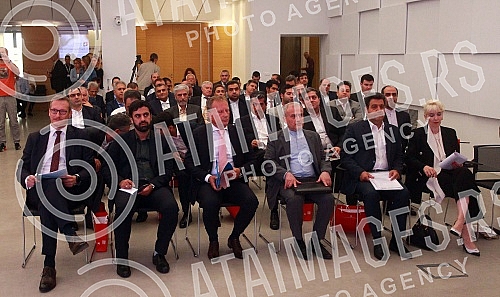 The conference and business meetings of Iranian and Serbian companies were held at the Serbian Chamber of Commerce.Konferencija i poslovni susreti iranskih i srpskih kompanija drzana je u Privrednoj komori Srbije.