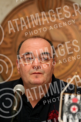 Promotion of new head coach in KK Partizan - Dusko Vujosevic held on stadium Partizan.Promocija novog trenera KK Partizan - Duska Vujosevica odrzana na stadionu Partizana. 