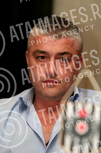 Promotion of new head coach in KK Partizan - Dusko Vujosevic held on stadium Partizan.Promocija novog trenera KK Partizan - Duska Vujosevica odrzana na stadionu Partizana. 