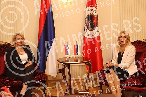 A meeting between the President of the Republic of Srpska, Zeljka Cvijanovic, and the Minister of Labor, Employment, Social Affairs and Veterans' Affairs in the Government of Serbia, Darija Kisic Tepavcevic, was held in Banja Luka. U Banjaluci je o