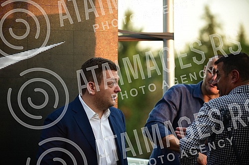 The official promotion of the new set of Nike FK Partizan jerseys for the 2022/23 season was held in the VIP Lounge above the center line of the Partizan stadium.Svecana promocija nove garniture Nike dresova FK Partizan za sezonu 2022/23 odrzana je