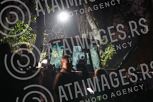 Activists of the Sodros Survivor camp organized a musical party.Aktivisti Sodros Survivor kampa organizovali su muzicko druzenje.