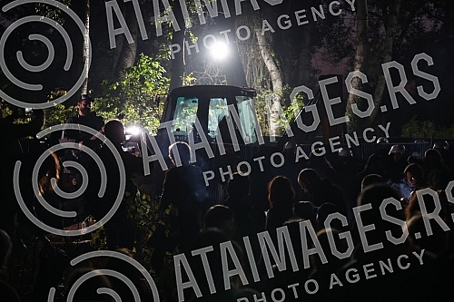 Activists of the Sodros Survivor camp organized a musical party.Aktivisti Sodros Survivor kampa organizovali su muzicko druzenje.