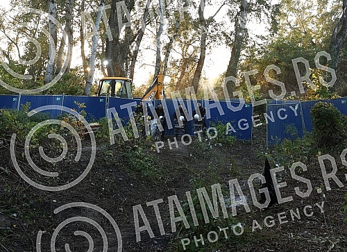Activists of the Sodros Survivor camp organized a musical party.Aktivisti Sodros Survivor kampa organizovali su muzicko druzenje.