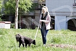 Singer Sara Reljic with brother Filip walking dogs (paparazzo).Pevacica Sara Reljic sa bratom Filipom seta kucice (paparaco).