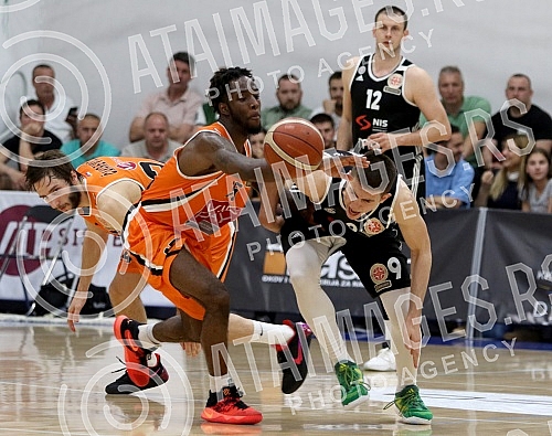 Serbian basketball Superleague match between KK Dynamic and KK Partizan played at SC Dynamic hall. Utakmica kosarkaske Superlige Srbije izmedju KK Dinamik i KK Partizan odigrana u hali SC Dynamic. 