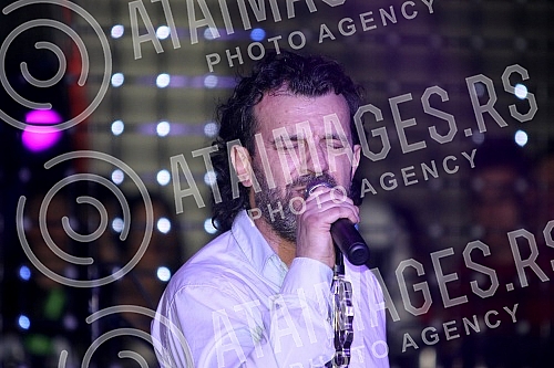 Performance of Aca Lukas (Aleksandar Vuksanovic) held in night club Gotik.Nastup Ace Lukasa (Aleksandar Vuksanovic) odrzan u nocnom klubu Gotik. 