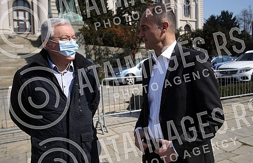 A press conference was held in front of the National assembly house, organized by the Social democratic party, the New party, the Civic democratic forum, the Hungarian movement, the Movement 1 out of 5 million, the Vlaska party, KLIP, New serbia, the