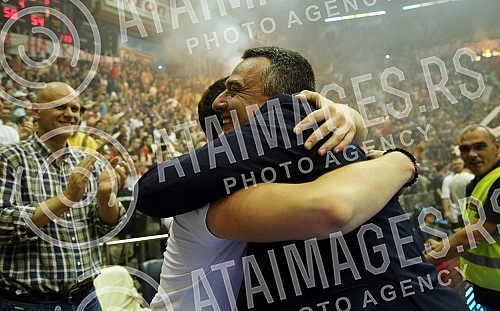 Treca utakmica finala plejofa Kosarkaske Super Lige Srbije izmedju KK Crvena Zvezda i KK Partizan odigrana u hali Pionir. 