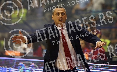 Treca utakmica finala plejofa Kosarkaske Super Lige Srbije izmedju KK Crvena Zvezda i KK Partizan odigrana u hali Pionir. 