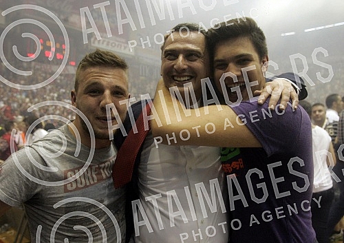 Treca utakmica finala plejofa Kosarkaske Super Lige Srbije izmedju KK Crvena Zvezda i KK Partizan odigrana u hali Pionir. 