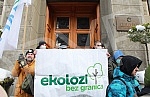 The Association of Environmental Organizations of Serbia - We Know Not to Give organized a blockade of the building of the Government of Serbia in order to remind members of the Government that they sent them requests.Savez Ekoloskih organizacija S