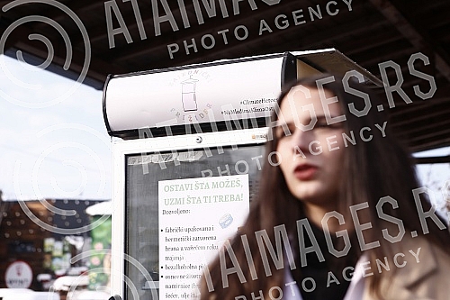 A press conference on the installation of the Shared Refrigerator was held at Dorcol Platz.Konferencija za novinare povodom postavljanja Zajednickog friidera odrzana je u Dorcol Platzu.