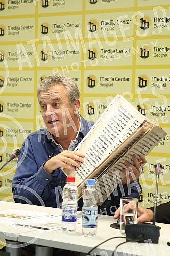 The organizer of the facsimile of Miroslav's Gospel, Veljko Topalovic, and the author of the documentary series on the history of the manuscript, Bosko Savkovic, held a press conference to discuss the damage to Miroslav's Gospel.Priredjivac faksimi