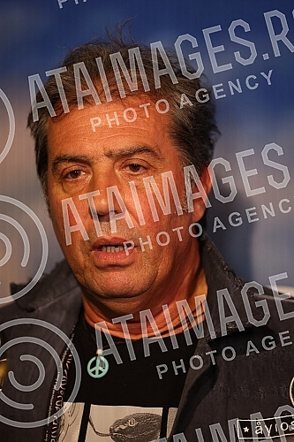 Zoran Kiki Lesendric and the group Piloti promoted the album 