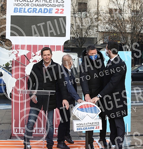 A clock called WORLD ON THE TRACK was unveiled in front of the Hotel Moskva in the center of Belgrade, which will count down a year until the start of the World Athletics Championships in the Belgrade22 hall.Ispred Hotela Moskva u centru Beograda o