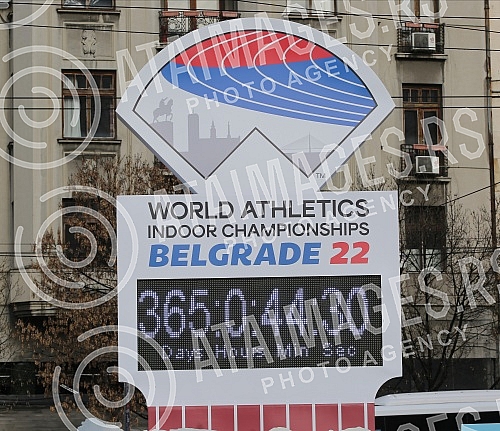 A clock called WORLD ON THE TRACK was unveiled in front of the Hotel Moskva in the center of Belgrade, which will count down a year until the start of the World Athletics Championships in the Belgrade22 hall.Ispred Hotela Moskva u centru Beograda o