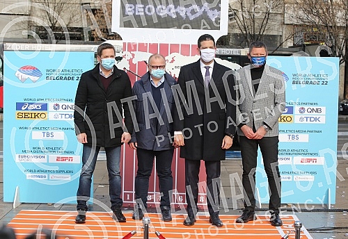 A clock called WORLD ON THE TRACK was unveiled in front of the Hotel Moskva in the center of Belgrade, which will count down a year until the start of the World Athletics Championships in the Belgrade22 hall.Ispred Hotela Moskva u centru Beograda o