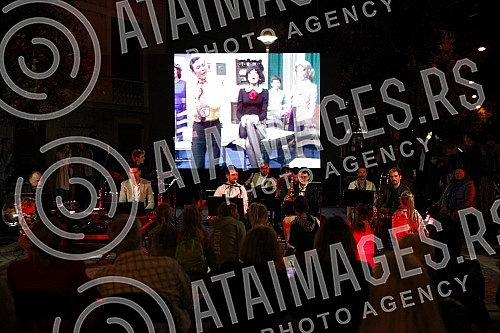 Opening of Milena and Gaga Square (corner of Milesevska and Cara Nikolaja streets).Otvaranje Skvera Milene i Gage (ugao ulica Milesevske i Cara Nikolaja).
