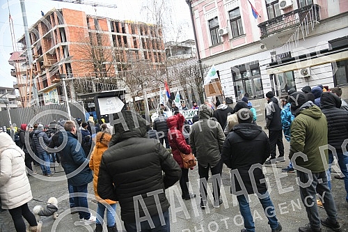 Citizens and environmental activists gathered in Loznica to gather their gratitude to all those who in recent months have supported the towns of Gornji Nedeljice in the fight against the exploitation of jadarite, and as announced there will be no roa