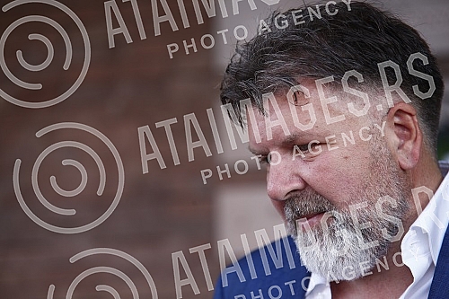 Pevac Bane Bojanic je organizoavo proslavu 18 rodjendana cerke Aleksandre u hotelu Majdan.Pevac Bane Bojanic je organizoavo proslavu 18 rodjendana cerke Aleksandre u hotelu Majdan.