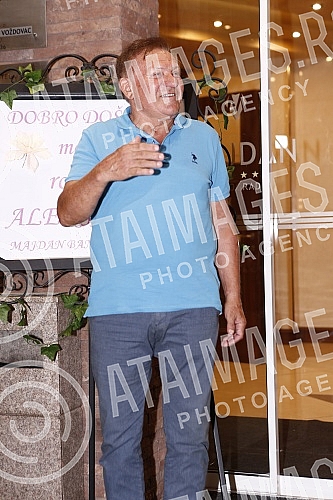 Pevac Bane Bojanic je organizoavo proslavu 18 rodjendana cerke Aleksandre u hotelu Majdan.Pevac Bane Bojanic je organizoavo proslavu 18 rodjendana cerke Aleksandre u hotelu Majdan.