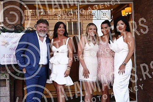 Pevac Bane Bojanic je organizoavo proslavu 18 rodjendana cerke Aleksandre u hotelu Majdan.Pevac Bane Bojanic je organizoavo proslavu 18 rodjendana cerke Aleksandre u hotelu Majdan.