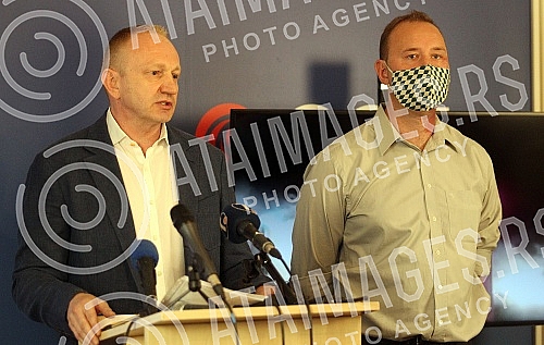 In the premises of the Party of Freedom and Justice, a press conference of the President of the SSP, Dragan Djilas, on the trial for the alleged violation of the ban on movement during curfew.U prostorijama Stranke slobode i pravde konferencija za 