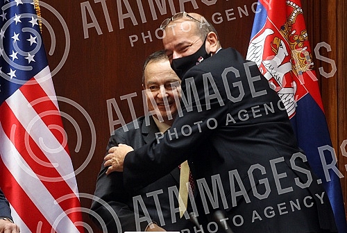 he President of the National Assembly of the Republic of Serbia, Ivica Dacic, addressed the gathering on the occasion of marking the 140th anniversary of the establishment of diplomatic relations between Serbia and the United States.Predsednik Naro