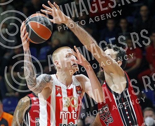 The match of the 24th round of the Turkish Airlines Euroleague between KK Crvena zvezda mts and KK AX Armani Exchange Milan was played in the Aleksandar Nikolic Hall.Utakmica 24. kola Turkish Airlines Evrolige izmedju KK Crvena zvezda mts i KK Arma