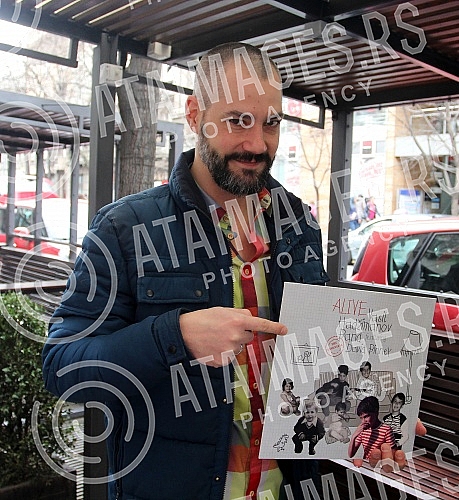 Press conference of the concert and the publication of the first edition vinyl Vasil Hadzimanov - Band, as well as the celebration of 20 years of work on the music scene!Pres konferencija povodom koncerta i objavljivanja prvog vinyl izdanja Vasil Ha