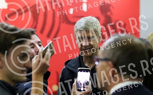 Press conference of Arsenal FC held on stadium Rajko Mitic. Konferencija FK Arsenal odrzana na station Rajko Mitic. 