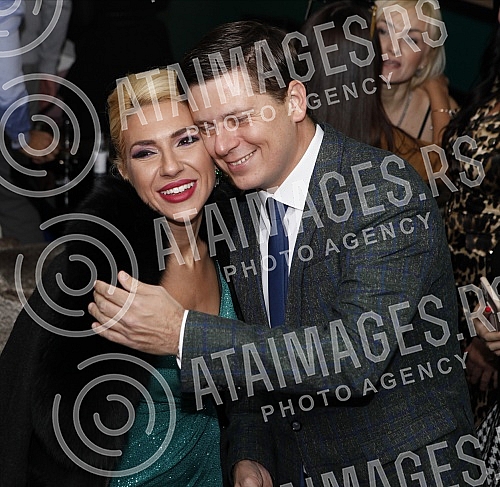 Host Jovana Jeremic celebrated her 31st birthday at the Mio restaurant.Voditeljka Jovana Jeremic proslavila je 31. rodjenda u restoranu Mio.