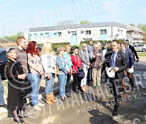 Visit to the construction of shopping center, 