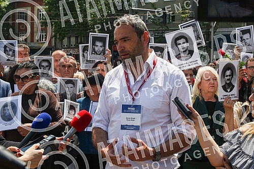 The procession of remembrance was organized on the occasion of the shooting of the final scene of the documentary 