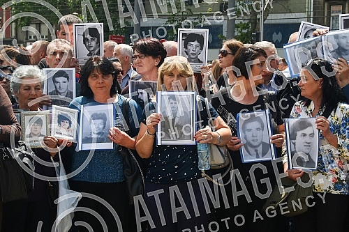 The procession of remembrance was organized on the occasion of the shooting of the final scene of the documentary 
