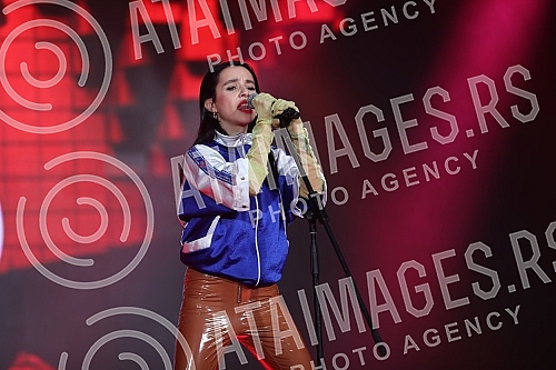 The final of online talent show held in Serbia Discovered by Coke!Finale online talent show-a u Srbiji Discovered by Coke!