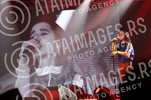 The final of online talent show held in Serbia Discovered by Coke!Finale online talent show-a u Srbiji Discovered by Coke!