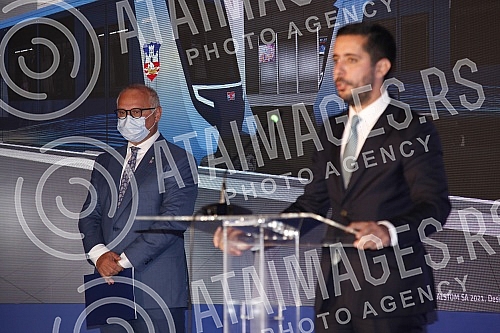 The contractual agreement for the Project of infrastructure construction and filling of the plateau for the metro depot in Makisko polje in Belgrade was signed in the ceremonial hall of the Old Palace.Ugovorni sporazum za Projekat izgradnje infrast