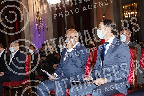 The contractual agreement for the Project of infrastructure construction and filling of the plateau for the metro depot in Makisko polje in Belgrade was signed in the ceremonial hall of the Old Palace.Ugovorni sporazum za Projekat izgradnje infrast