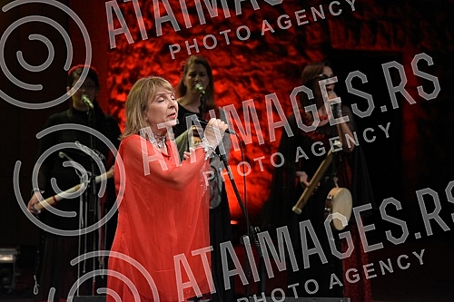 The Tourist Organization of Nis organized a free concert of Biljana Krstic and the Bistrik Orchestra entitled The Scent of Heritage at the Low Fortress on the occasion of the celebration of the city's glory of St. Emperor Constantine and Empress Hele