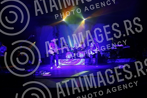 The concert of Nick Mason's Saucerful of Secrets, which performs music by Pink Floyd, was held at the Belexpo Center.Koncert sastava Nick Mason's Saucerful of Secrets, koji izvodi muziku Pink Floyda, odrzan je u Belexpo centru