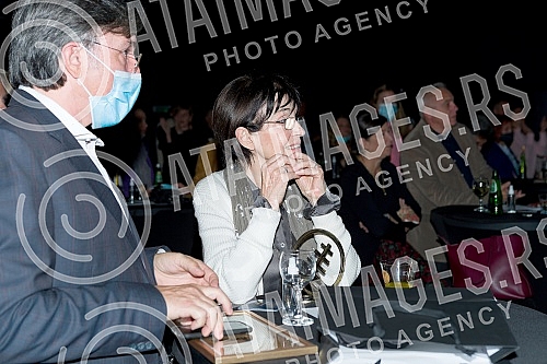 The Golden Antenna Awards in 2020 were presented at the FEDIS International Drama and Series Festival.Na medjunarodnom Festivalu drama i serija FEDIS dodeljene su nagrade  