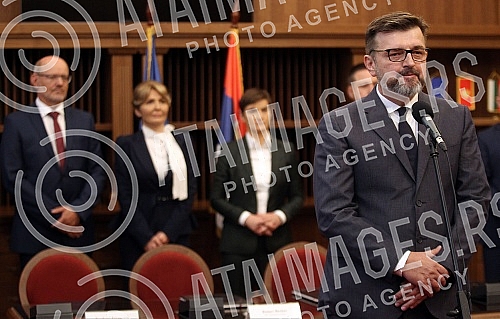 The Prime Minister of the Republic of Serbia, Ana Brnabic, attended the signing of the Memorandum of Cooperation on the development of a dual model of studies in higher education in the building of the Aviation Academy. Predsednica Vlade Republike 